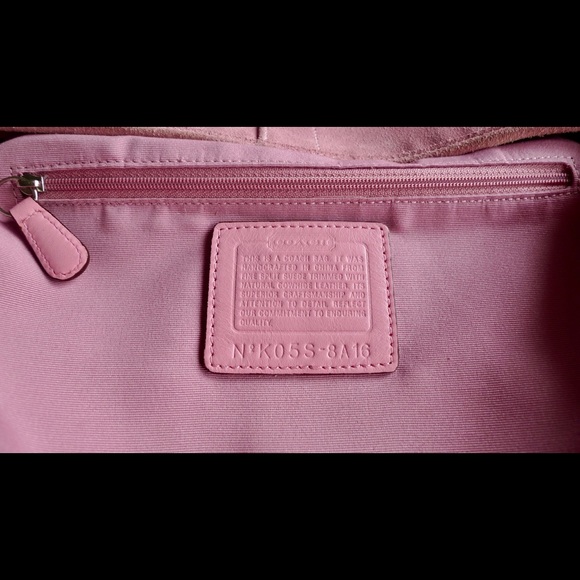 Pink suede coach purse with leather strap - Picture 4 of 8